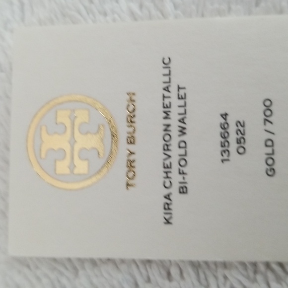 New Tory Burch Kira Chevron Bi-Fold Wallet - Picture 13 of 13